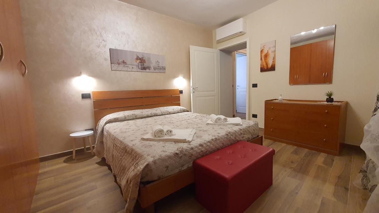 Appartamenti Tinacci San Gimignano Bagian luar foto