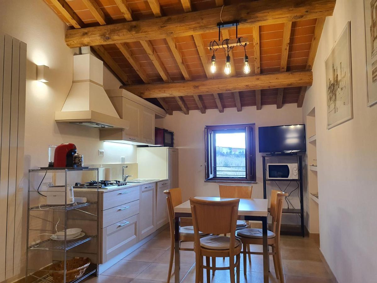 Appartamenti Tinacci San Gimignano Bagian luar foto