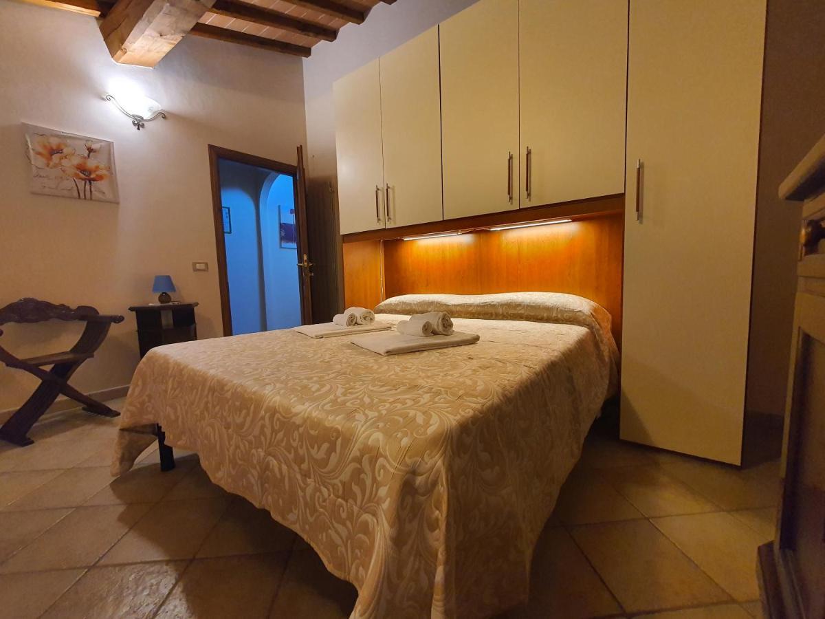 Appartamenti Tinacci San Gimignano Bagian luar foto